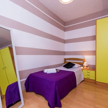 Valonija - Two Bedroom With Terrace And Garden View شقة دوبروفينك