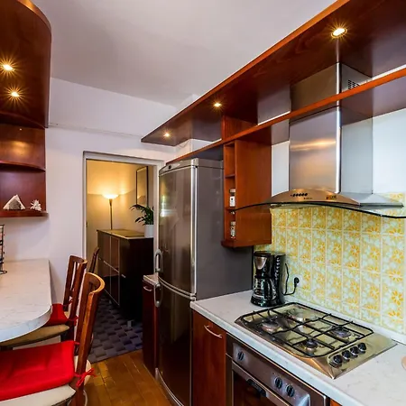 Valonija - Two Bedroom With Terrace And Garden View Apartamento *